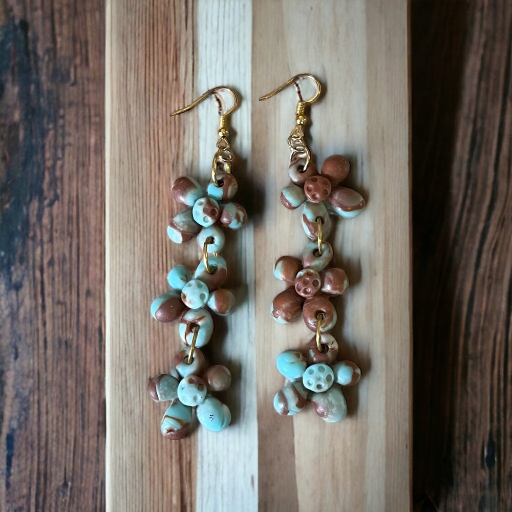 Flower dangles